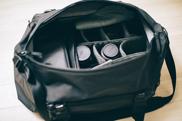 Travel Duffel 35LにCAMERA CUBE