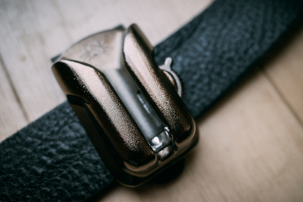 ベルトにHolster取り付け