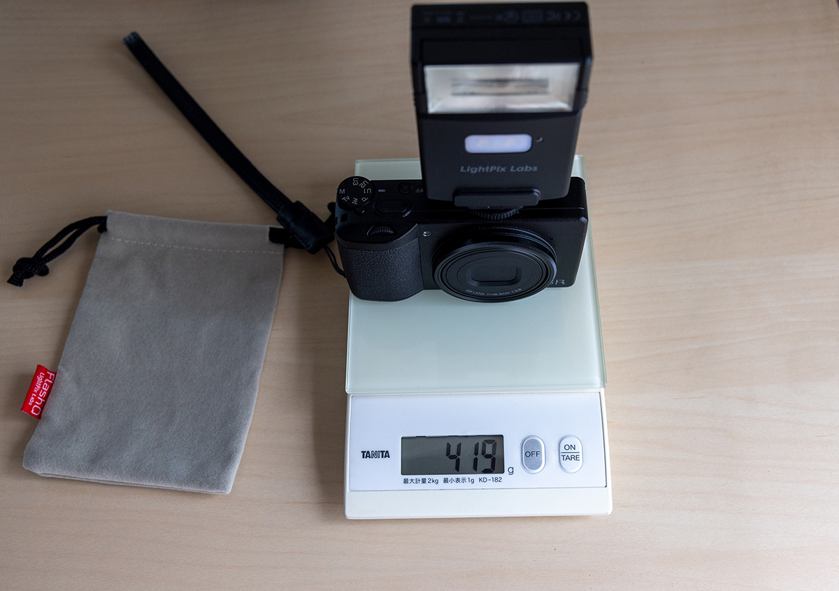 GRIIIとFlashQ Q20IIの重さ