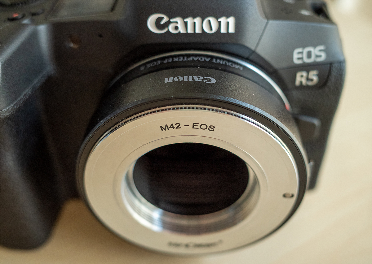 EOS R5 RF->EFマウントをM42マウントに変換