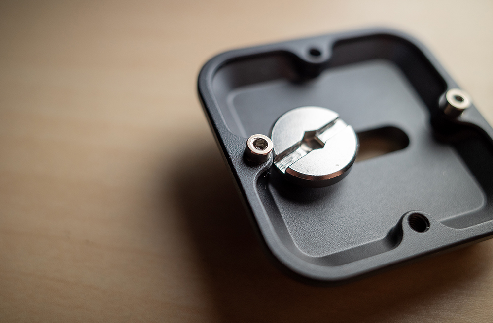 Ulanzi標準プレート裏面