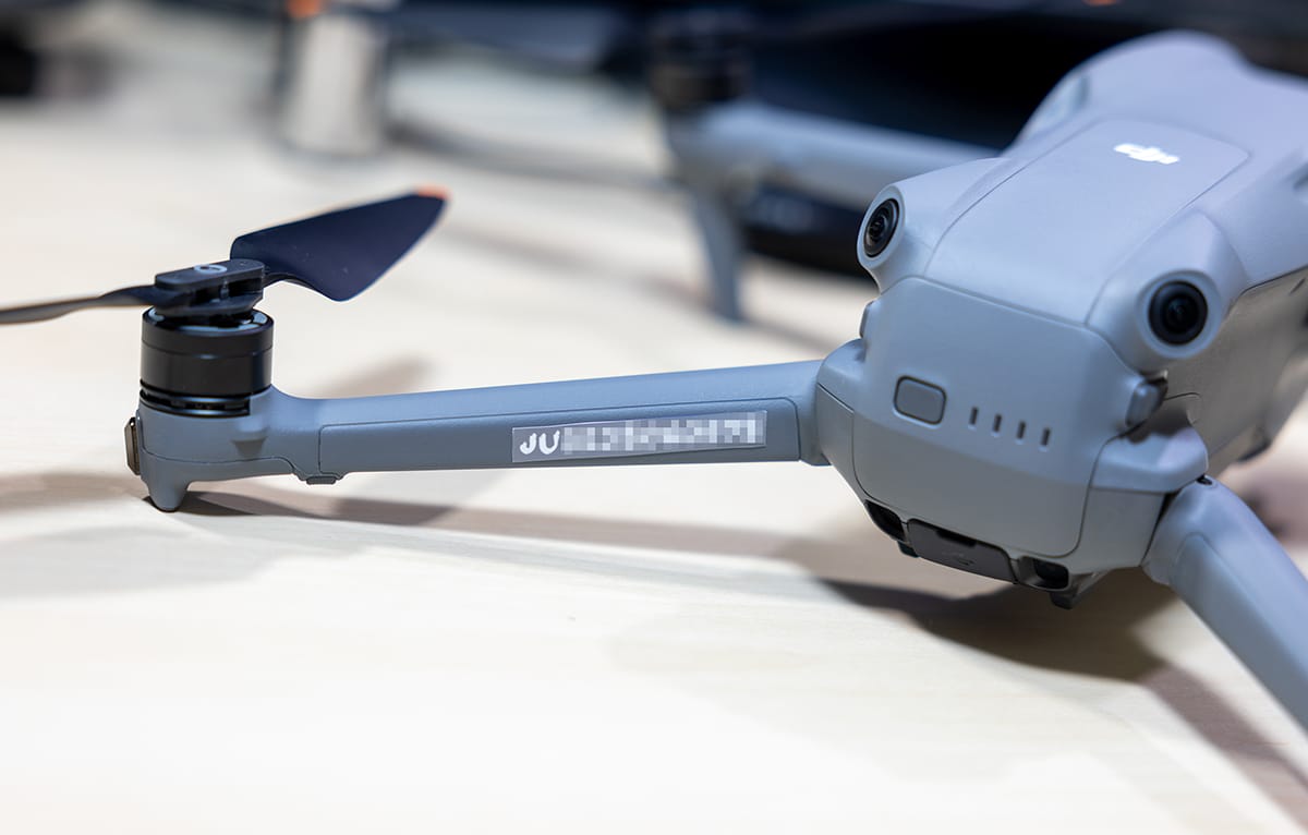 本体製造番号表記